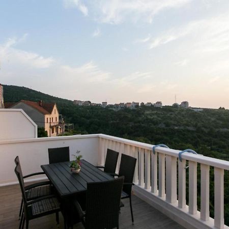 Apartments Villa Dubrovnik ซัฟทัท ภายนอก รูปภาพ